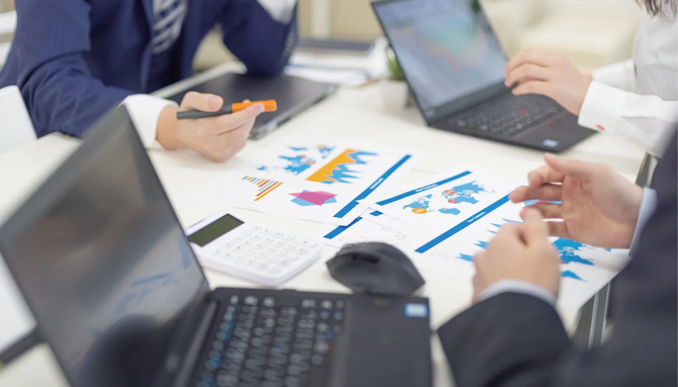 社内の新制度の社内コンペを行いました